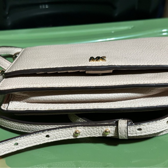 Michael Kors Light Tan Crossbody Bag - Picture 6 of 6